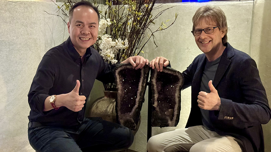 Jack Huynh y Mark Cerny